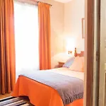 Linares Santiago Penzion 3*