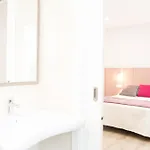 Penzion Linares Santiago 3*