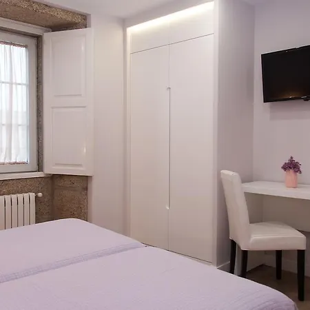 Linares Santiago Santiago de Compostela