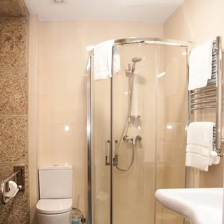 Linares Santiago 3* Santiago de Compostela