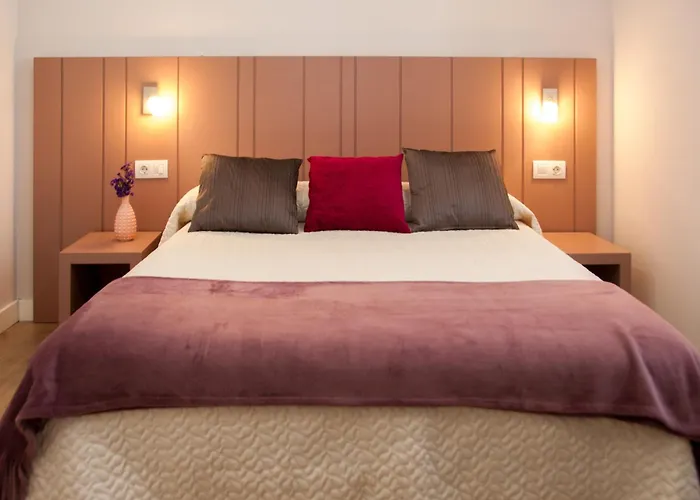 בית הארחה Linares Santiago סנטיאגו דה קומפוסטלה