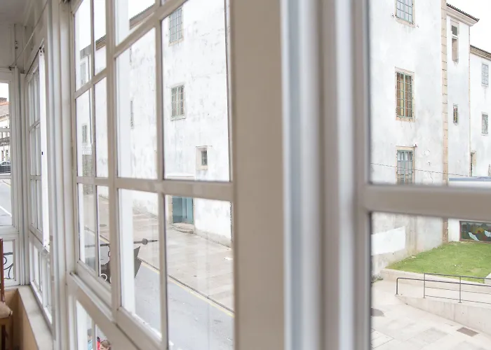 Linares Santiago סנטיאגו דה קומפוסטלה