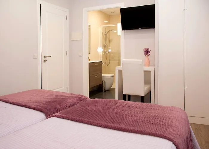 Linares Santiago בית הארחה