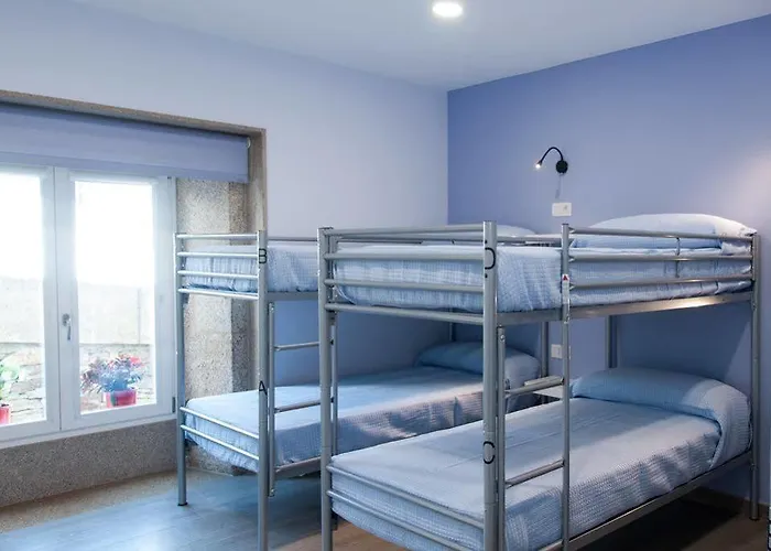 Linares Santiago בית הארחה סנטיאגו דה קומפוסטלה