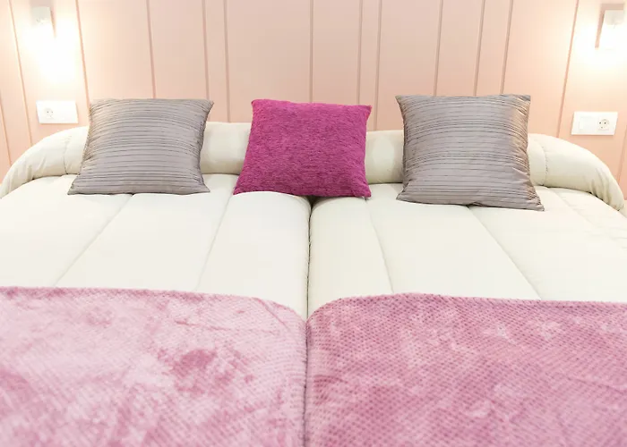 Linares Santiago 3* סנטיאגו דה קומפוסטלה