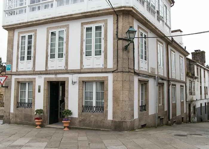 Linares Santiago סנטיאגו דה קומפוסטלה