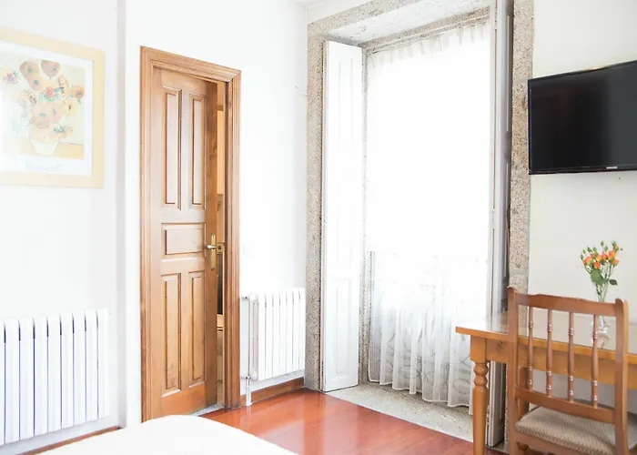 Linares Santiago Santiago de Compostela